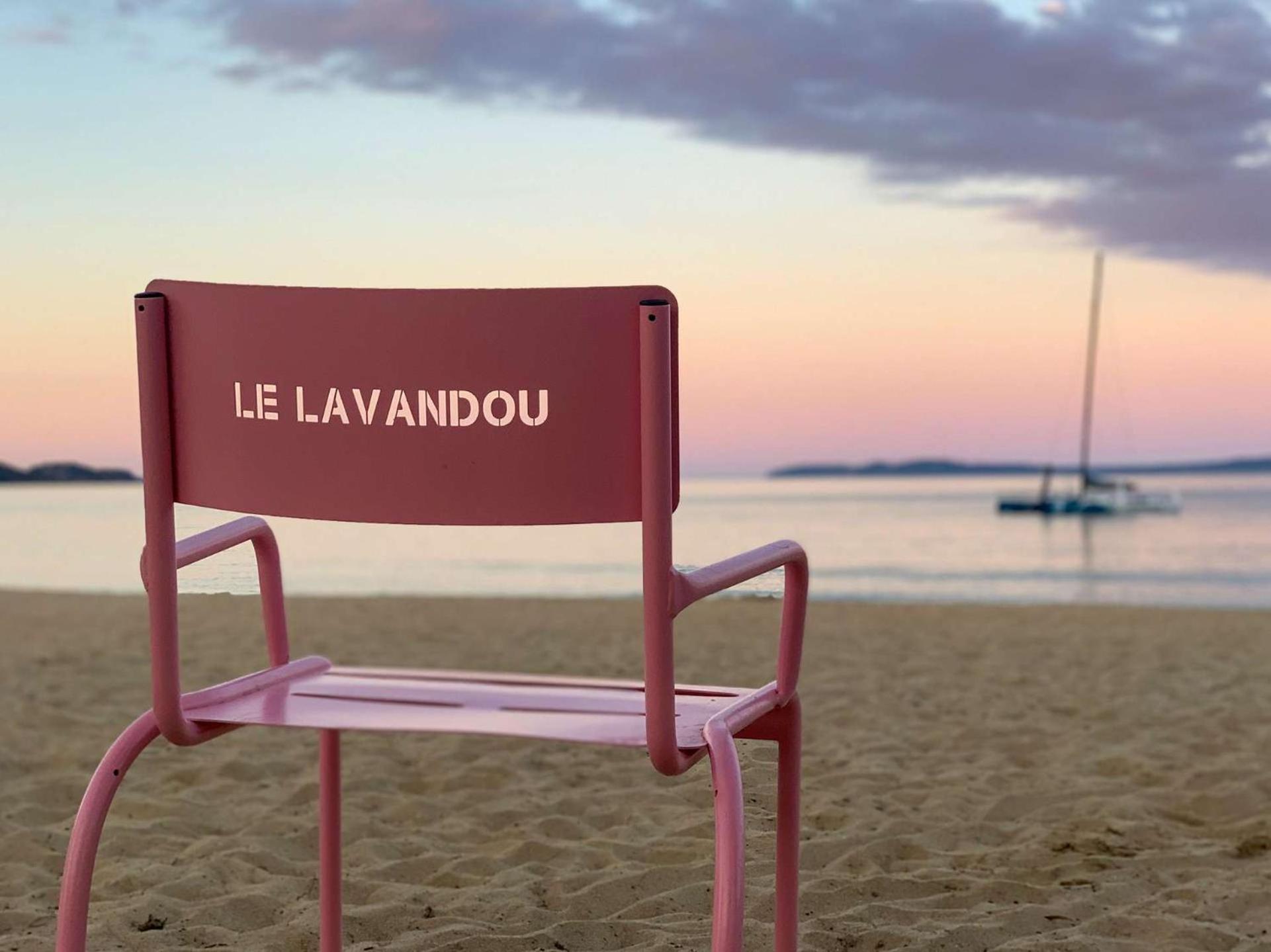 Select'Sohome - Appartement Pour 4 Personnes Avec Vue Mer A Saint-Clair ! - Zadig Le Lavandou Εξωτερικό φωτογραφία