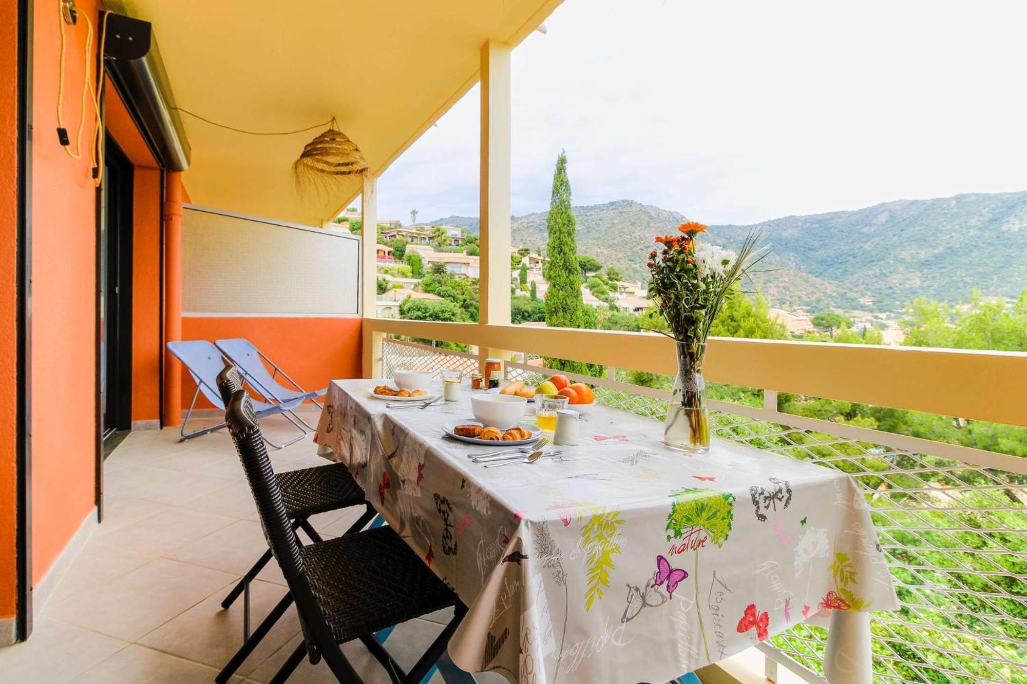 Select'Sohome - Appartement Pour 4 Personnes Avec Vue Mer A Saint-Clair ! - Zadig Le Lavandou Εξωτερικό φωτογραφία